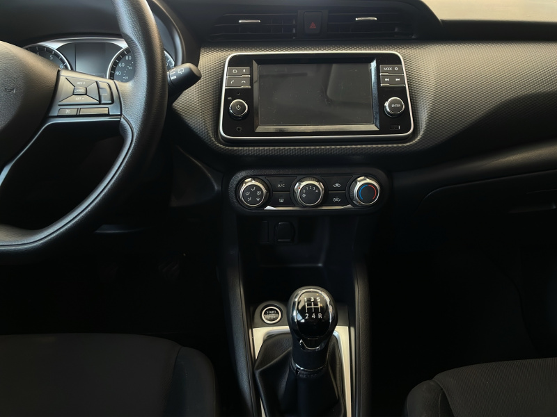 Nissan Kicks  5 pts. Advance, 1.6l, TM5, a/ac., VE, RA-16 2023